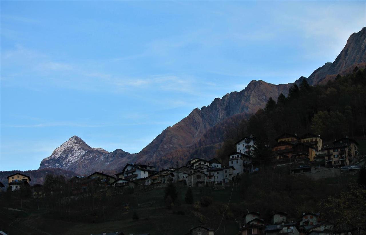 Ca Pizzo Scalino Apartment Chiesa in Valmalenco Exterior photo